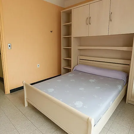 Maison 6 Personnes A 150m De La Avec Terrasse - Fr-1-732-107