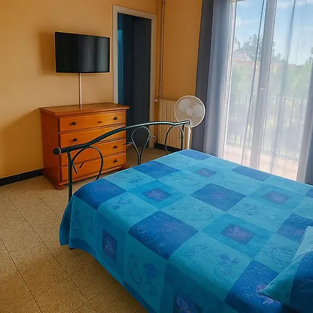 Maison 6 Personnes A 150m De La Avec Terrasse - Fr-1-732-107 *