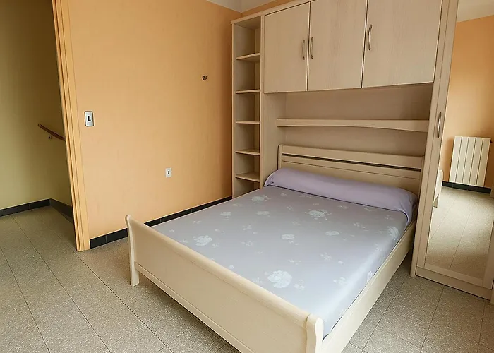 Maison 6 Personnes A 150m De La Avec Terrasse - Fr-1-732-107