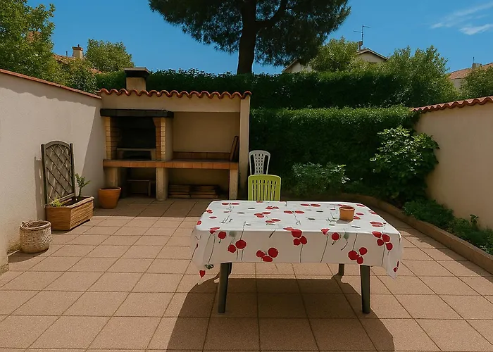 Maison 6 Personnes A 150m De La Avec Terrasse - Fr-1-732-107 펜션